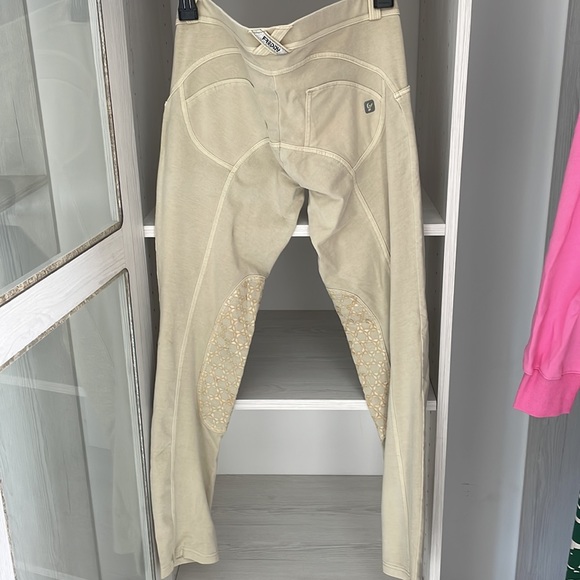 Freddy pants — Swarovski crystal horse shoe wrap up pants - Picture 6 of 9